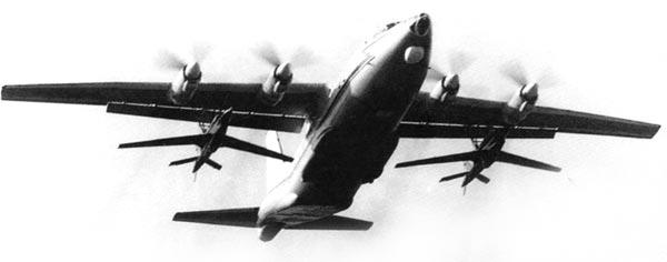 中国首款&ldquo;太空无人机&rdquo;：代号无侦8，能在大气层边缘&ldquo;打水漂&rdquo;