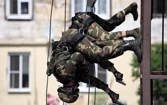 俄军进口5万箱方便面，转眼却要求退货，原因让