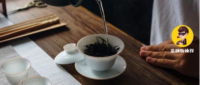 富豪喝茶图鉴：林志玲喝茶美容，苏芒的茶壶价 美容 第1张
