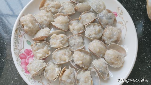 清爽夏日家常菜：生焗酿蛤蜊，用虾滑做馅，一入口就能爱上的味道