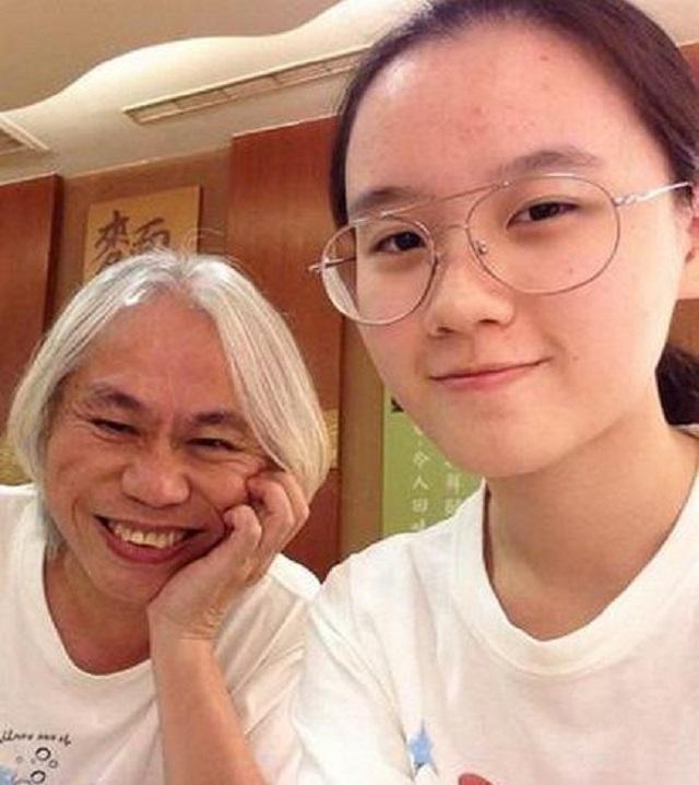 年纪相差40岁，交往7年依然幸福，这对儿“爷孙