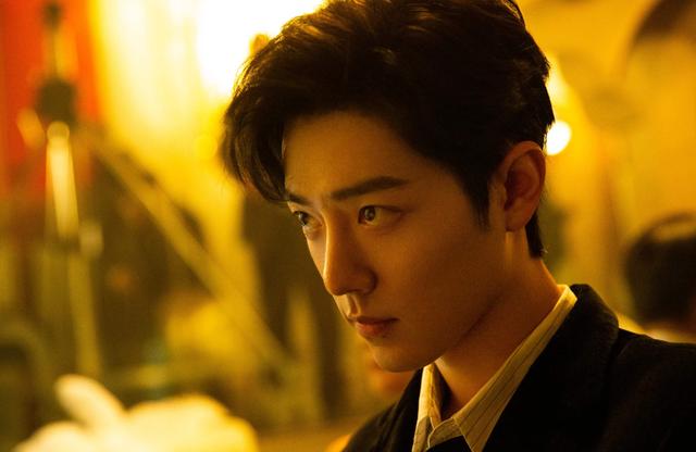 炒作还是踢到铁板？网友被肖战粉诅咒父母后，