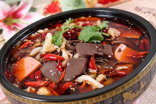 重庆美食丰富，这些名字清奇的菜品你吃过哪些？