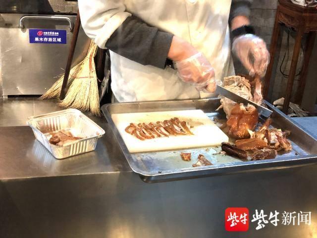 探访常州餐饮业，大饭店做起盒饭生意，想尽办法不裁员，外卖营业额开始爬坡