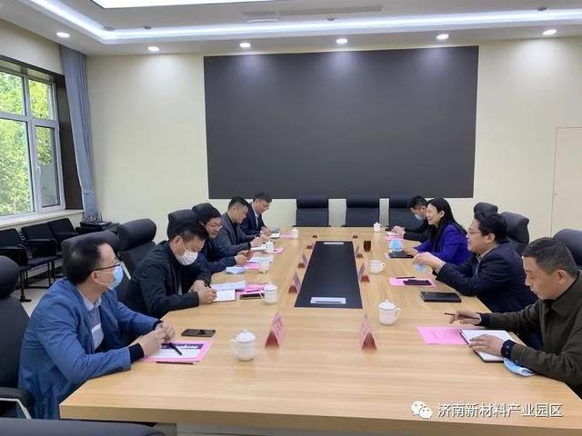 区行政审批局到园区对接招商项目落地手续保障工作