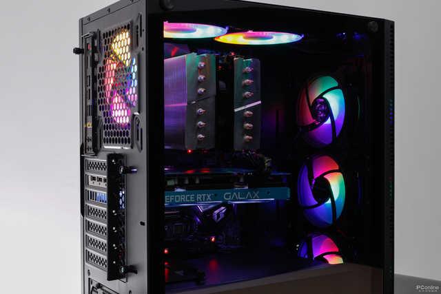 半侧透又贵又丑？200块的全景侧透机箱了解一下