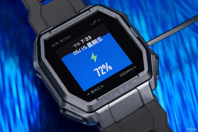 又要颜值又要防护 户外运动智能手表不容易啊