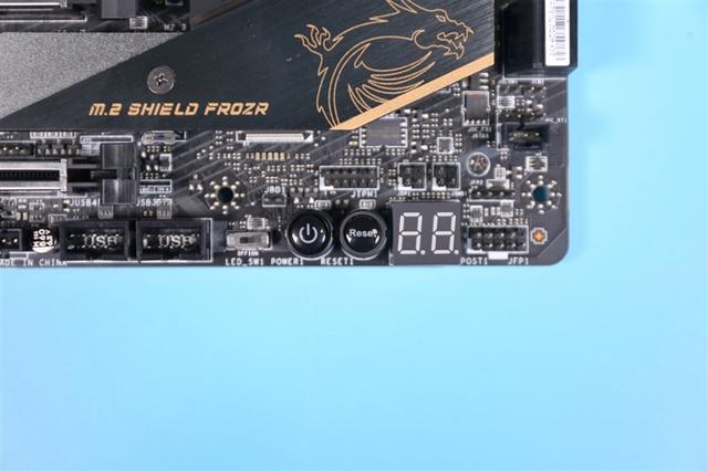 内存超频能力依旧拔群！微星MEG Z490 ACE主板评测