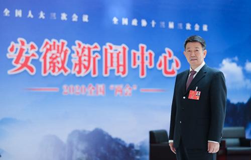 全国人大代表王诚：生物基新材料产业是大有可为的朝阳产业