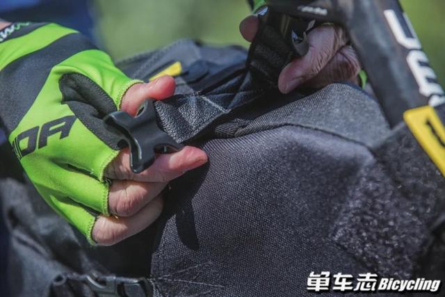 享受骑行新乐趣 4款束管包实测见真章