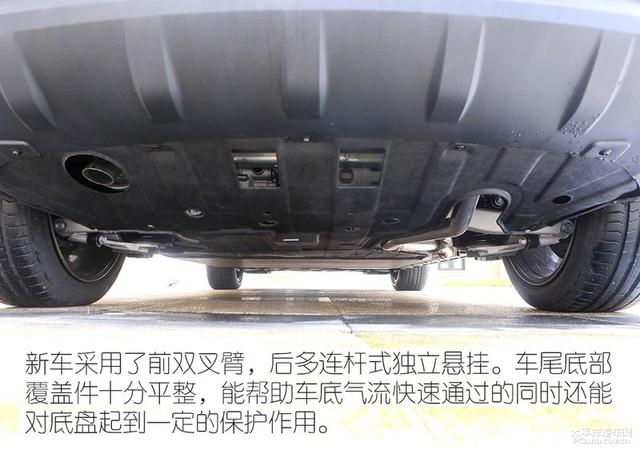 油电通吃的轿跑 实拍赛力斯5四驱高性能版