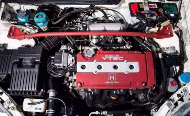 新车标\u002F斑马系统 荣威RX5 PLUS到底香不香？