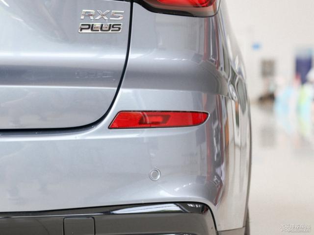 新车标\u002F斑马系统 荣威RX5 PLUS到底香不香？