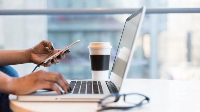 没有退休计划的巴菲特：时间是最好的复利