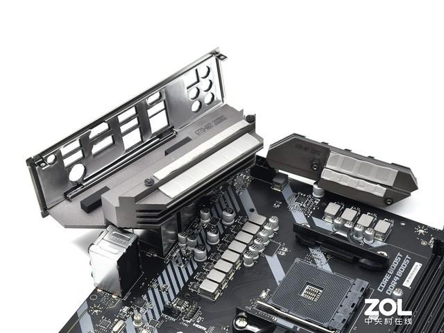 应该叫X550才对 微星 MAG B550 TOMAHAWK评测