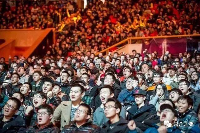 粉丝文化治理，家长和学校不应出现在观众席，