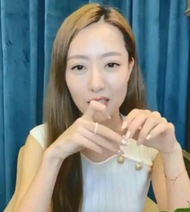 不愧是海王！白冰透露宁静给每个姐姐都送了钻