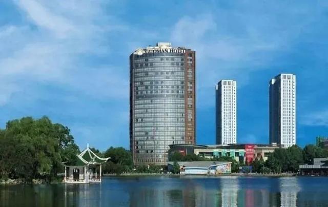 商业地产“被甩”记:恒大223个商业地产高调甩卖,下半年大宗交易要创新高?