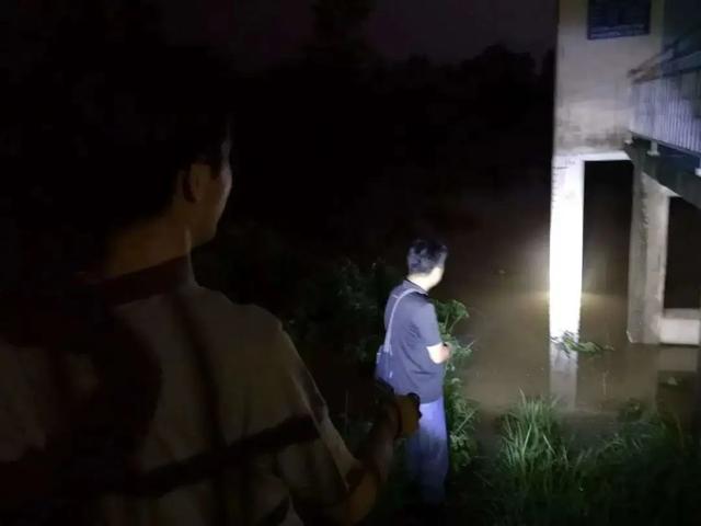 他们，冲在防汛抗洪一线！