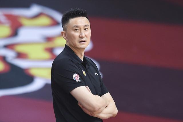 CBA|广东27连胜创CBA历史纪录 独孤求败！