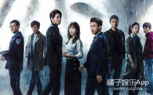 还记得《最好的我们》里面的韩叙吗？他现在长这样