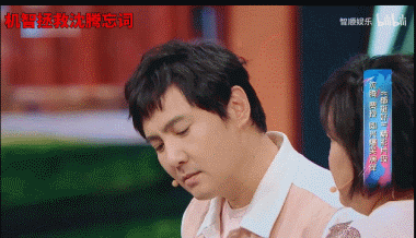 贾玲最出圈的综艺救场！“抢镜”帮关晓彤化解尴尬，这情商无敌了