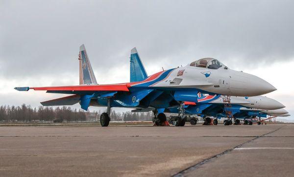 ������˹��ʿ�����ݶ���ɻ�װ��-35S����ս��