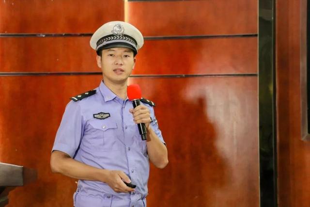 尊重生命·共享平安 湖南中医药大学国际生“法制大课堂”开课