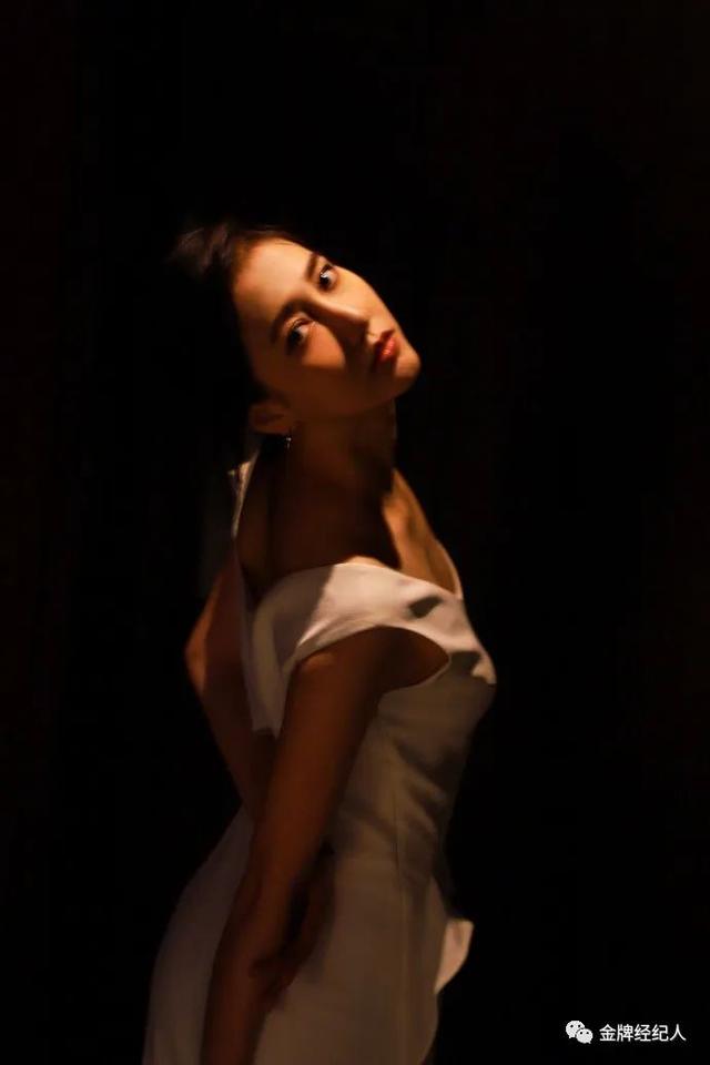 管弦为爱付出，弦子凭角色完成自我进阶