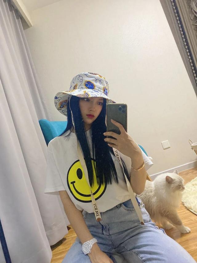 复古回潮，还以为宽檐帽是Ugly Hat嘛？