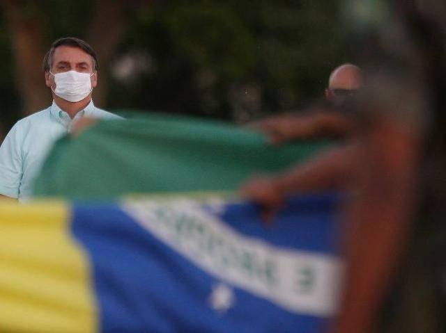 武汉病毒所石正丽回应特朗普指责、全球单日新增病例创新高，今日疫情汇总