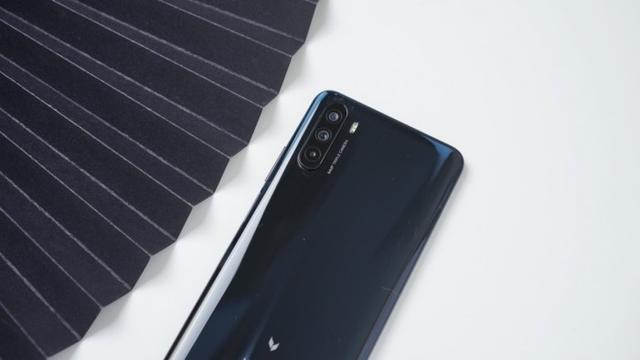 6.8Ӣ+4300mAh Ϊâ9ʽ
