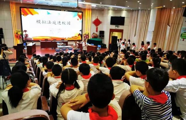 “法治进校园”全国巡讲 | 蚌埠市检察院：让法治意识融进孩子们的心田