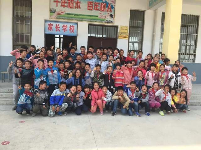 胡红霞：用温情司法撑起孩子的美好明天