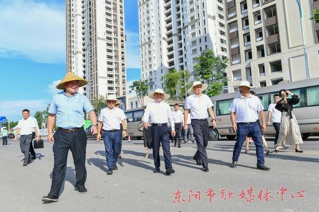 世界500强正威国际集团“相”中东阳 其在浙江投资的首个百亿元项目落户我市