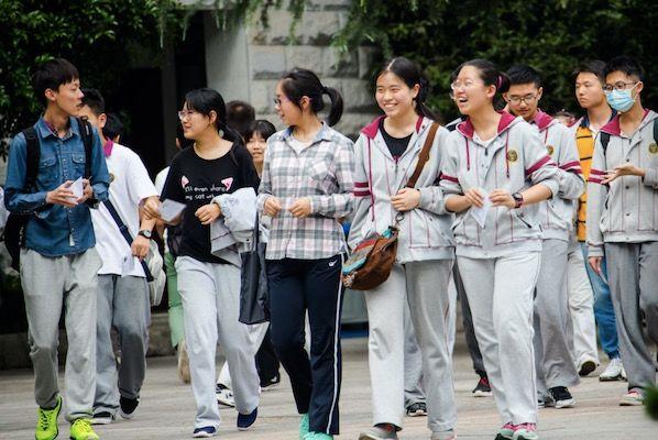 南京一中“认错”，是素质教育的失意吗？