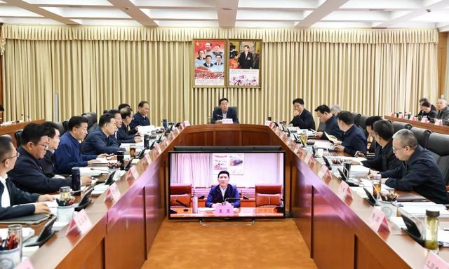 如何守护好西藏的江河湖泊，吴英杰强调了这些事……
