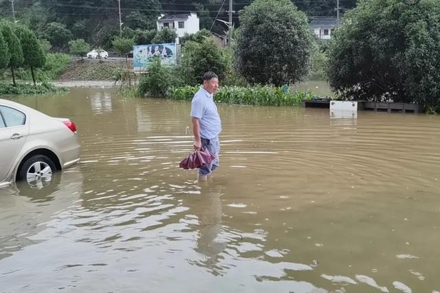 检察日报 | 全国人大代表姚顺武：守护群众平安是我的职责