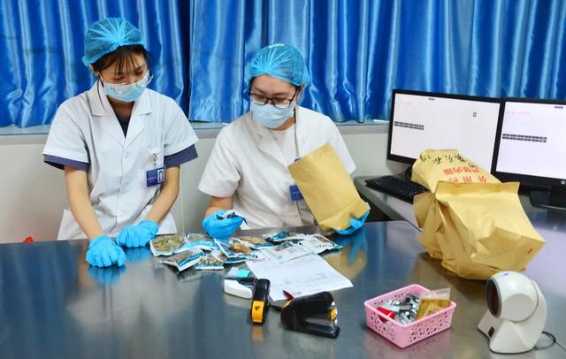 中山市委书记赖泽华调研中医药工作