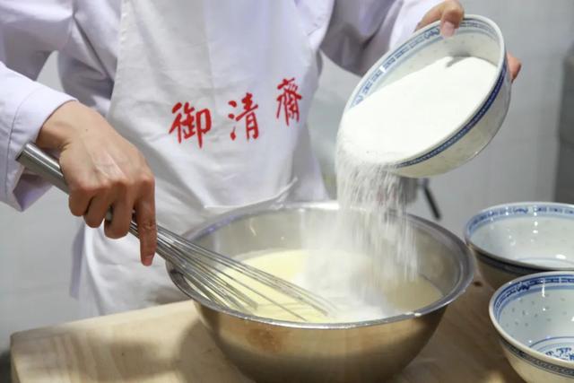 火了上百年的名小吃！香甜软糯，皇帝都忘不了这一口