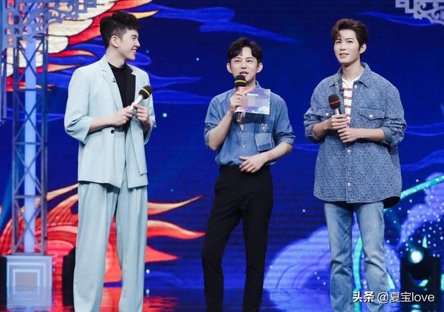 有种真实叫快本后期，看清如何P掉仝卓镜头，不