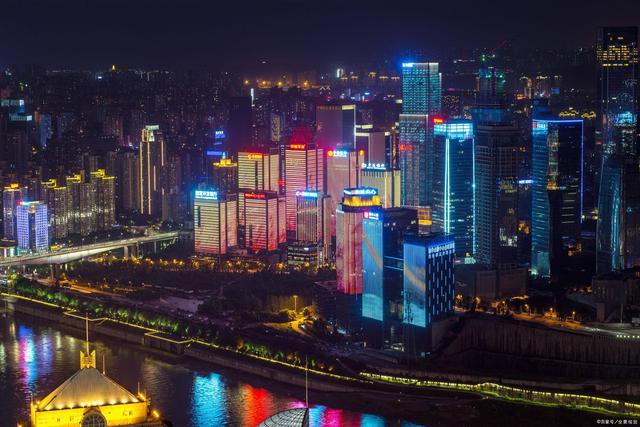 重庆五日旅游攻略？去重庆必干的几件事