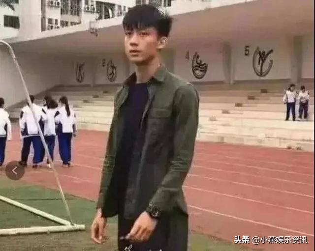 高校老师没想到撞脸李现迷倒了万千少女，得知