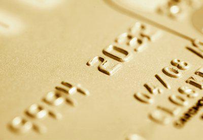 西装店38天回收现金流1300万，他如何做到的？