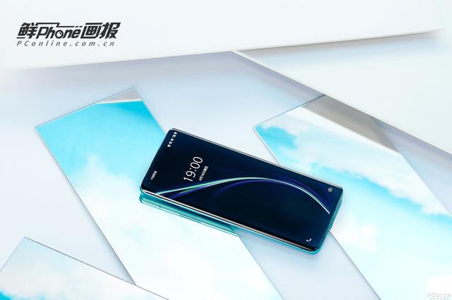 你的4G手機都卡成磚了？趕快換最新的5G手機吧