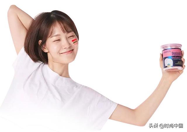 偷偷告诉你李小冉肌肤美白的秘密，人人都能拥有牛奶肌