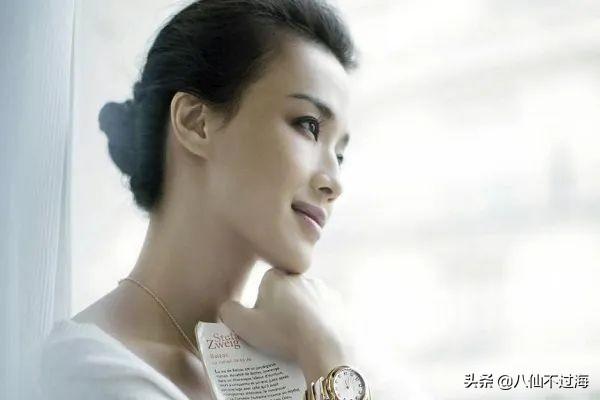 带出大瓜！王思聪朋友圈发文专门“嘲讽”的amy姐，找到了