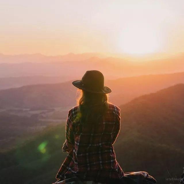 如何在旅途中帮女友拍出美照？