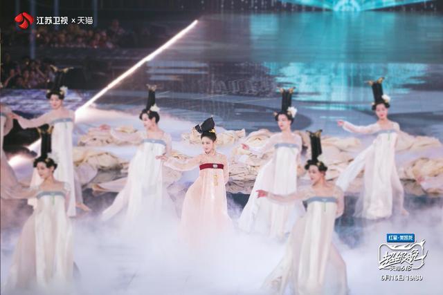 明星与素人跨界、传统与流行碰撞，江苏卫视给