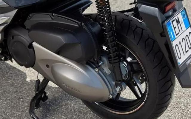 本田再续“踏板神话”！油耗1.7L，马力24.8比本田